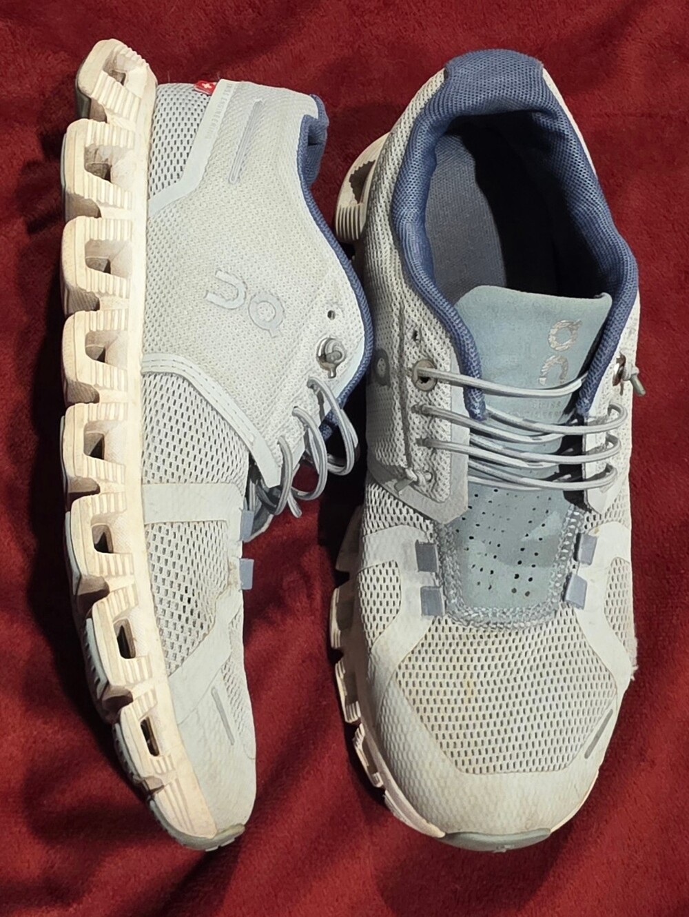 On Cloud 5 sneakers